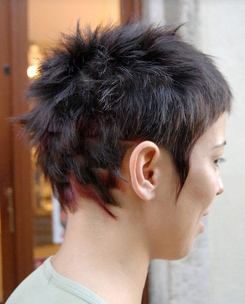cieniowane fryzury krótkie uczesanie damskie zdjęcie numer 38A